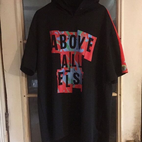 Sacred Crown Hoodie - Picture 3 of 6